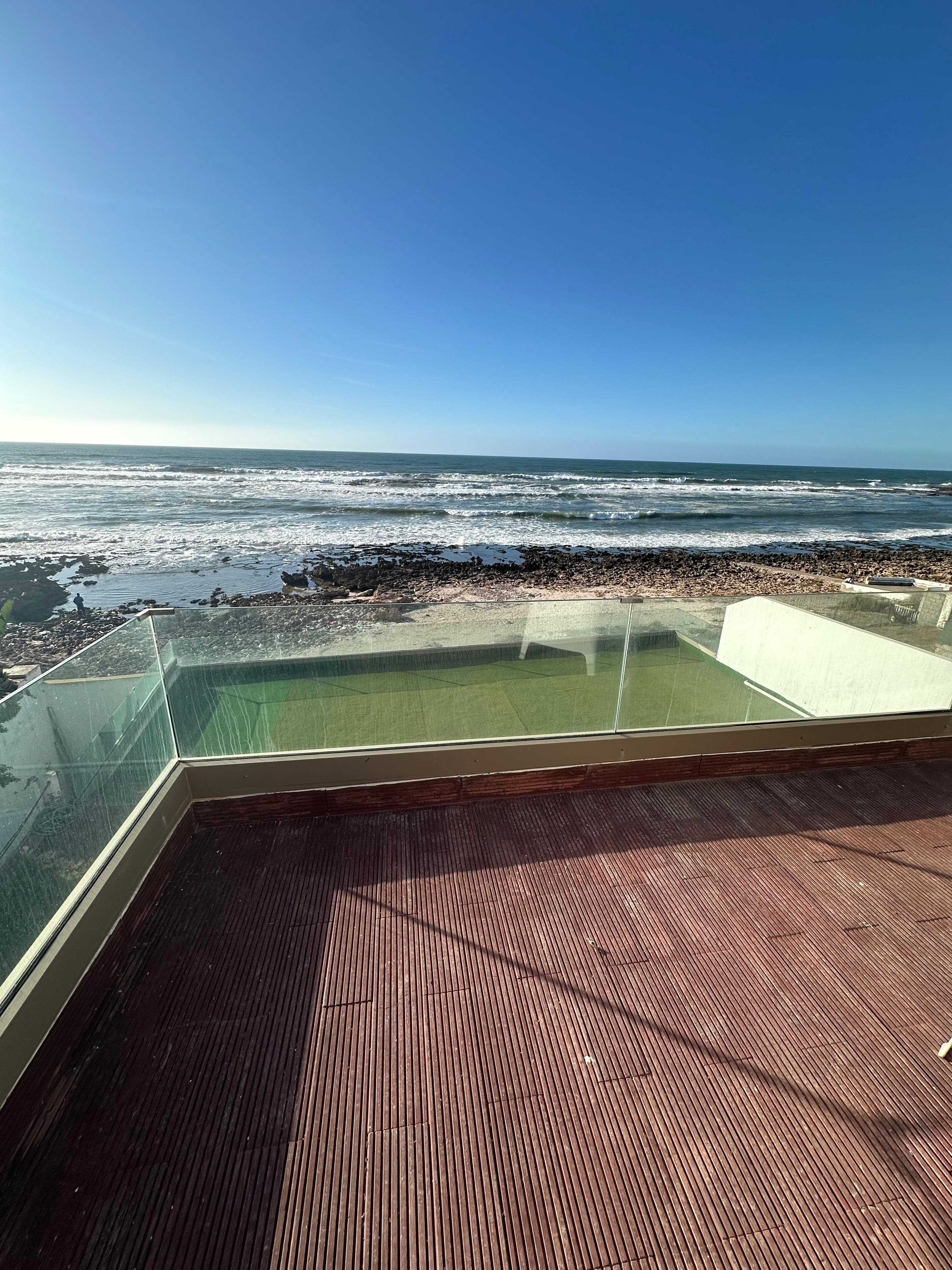 A vendre Villa d’exception en front de mer 438 m²
